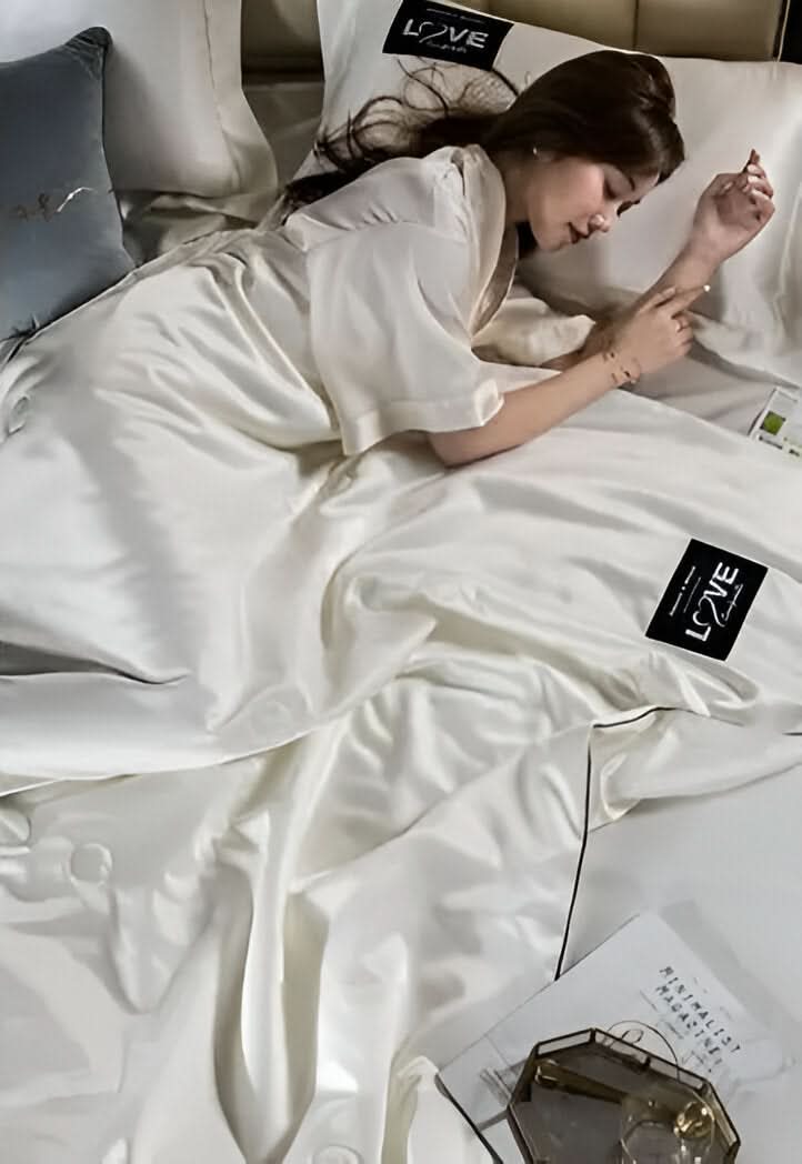 FLUFFINA – Premium-Satin-Seiden-Bettwäsche