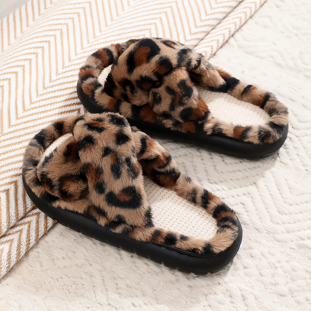 Skanto | Sofie - Plush Lined Slippers with Cross Band