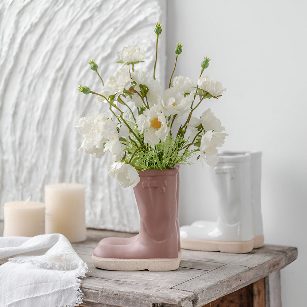 Skanto | Stilig keramisk vase i støvelform