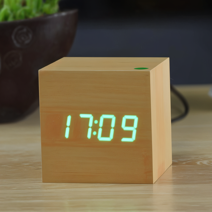 Skanto | Digital LED Klokke - Kubeklokke - Treklokke
