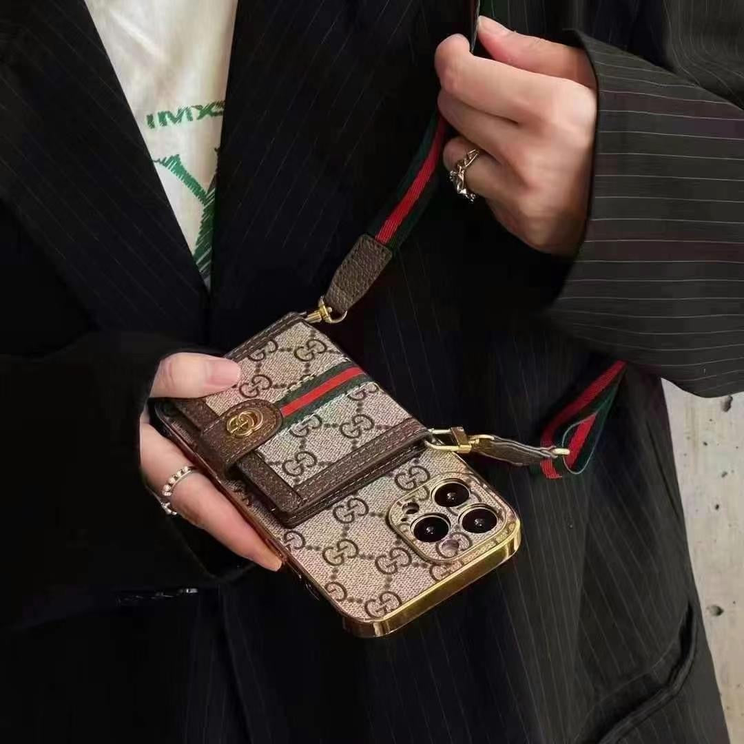 Skanto | Luksusmerkeetui for iPhone med skulderveske
