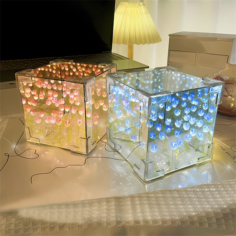 Belyst Tulipan Eleganse Speil Lampe | Skanto