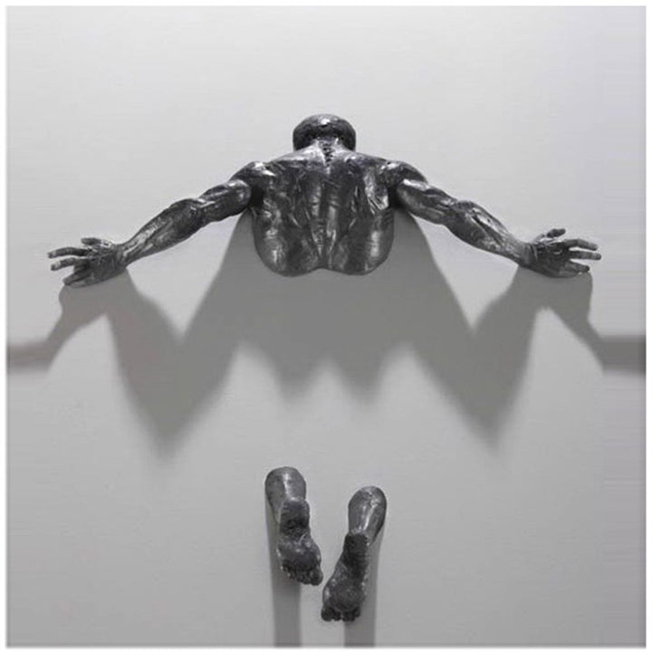 Skanto | Imitasjon Kobber Harpiks Ornament Abstrakt Figur Veggkunst Klatrer 3D Gjennom Vegg Statue Skulptur