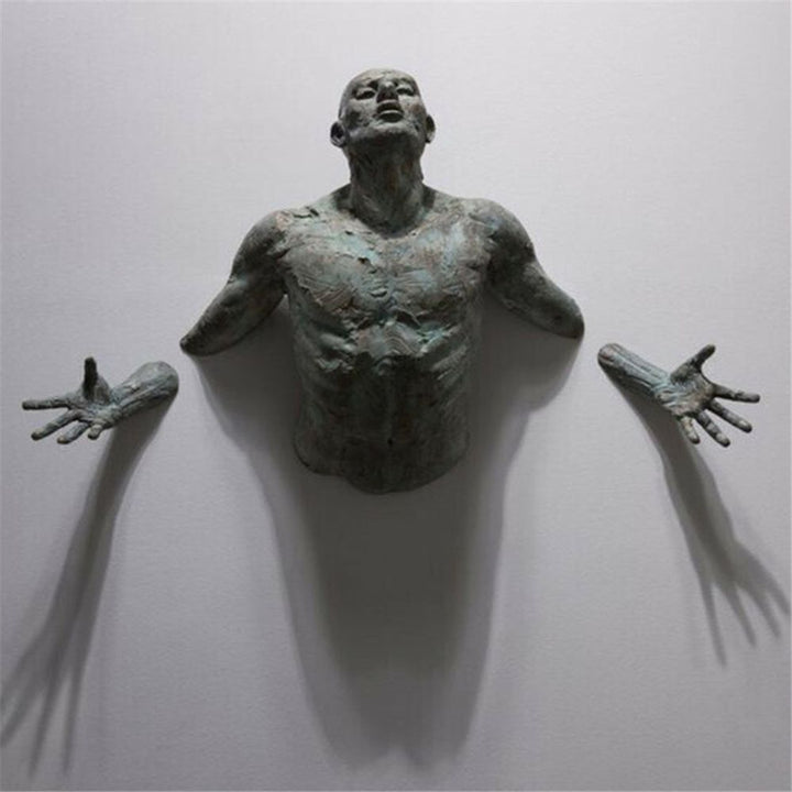 Skanto | Imitasjon Kobber Harpiks Ornament Abstrakt Figur Veggkunst Klatrer 3D Gjennom Vegg Statue Skulptur