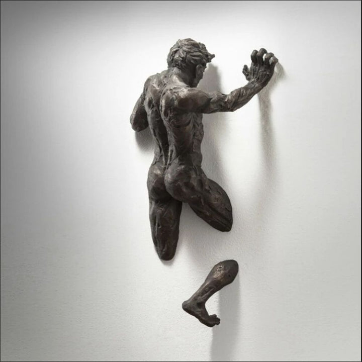 Skanto | Imitasjon Kobber Harpiks Ornament Abstrakt Figur Veggkunst Klatrer 3D Gjennom Vegg Statue Skulptur