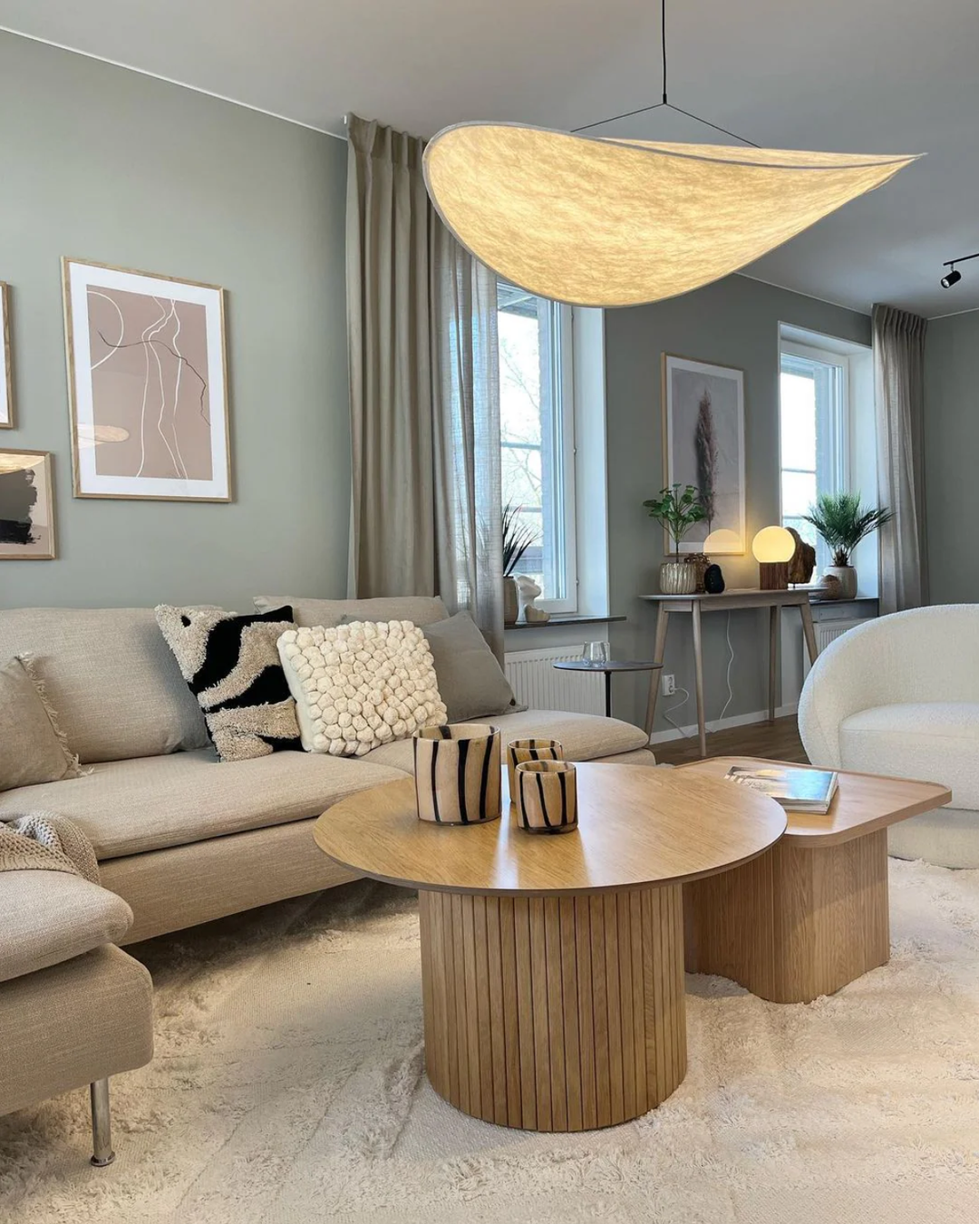 Skanto | Subtil Japandi Lampe med Lyskollaps Effekt