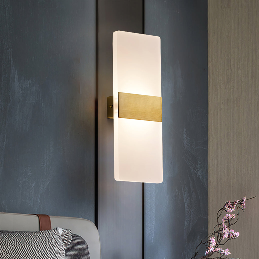 Skanto | CenturyGlow – Mid-Century Vegglampe for Tidløs Stil