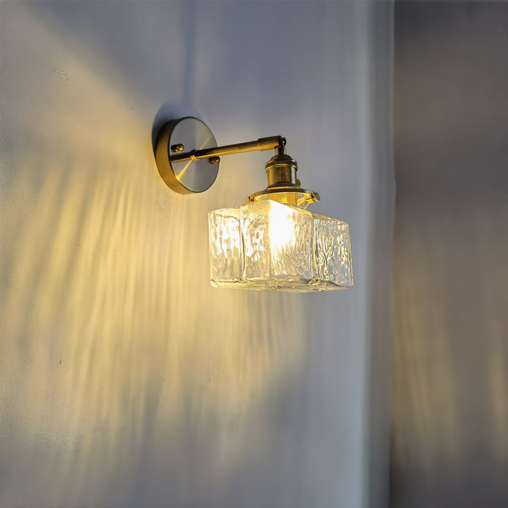 Skanto | RegalGlow – Royal-Inspirert Vegglampe for Raffinerte Rom