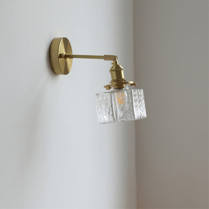 Skanto | RegalGlow – Royal-Inspirert Vegglampe for Raffinerte Rom