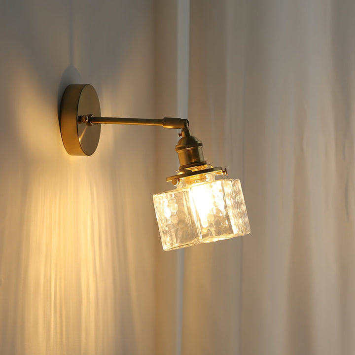 Skanto | RegalGlow – Royal-Inspirert Vegglampe for Raffinerte Rom