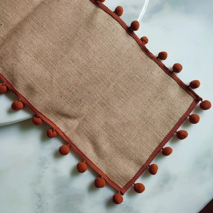 Skanto | Jute Bohemian Pom-Pom Bord Løper