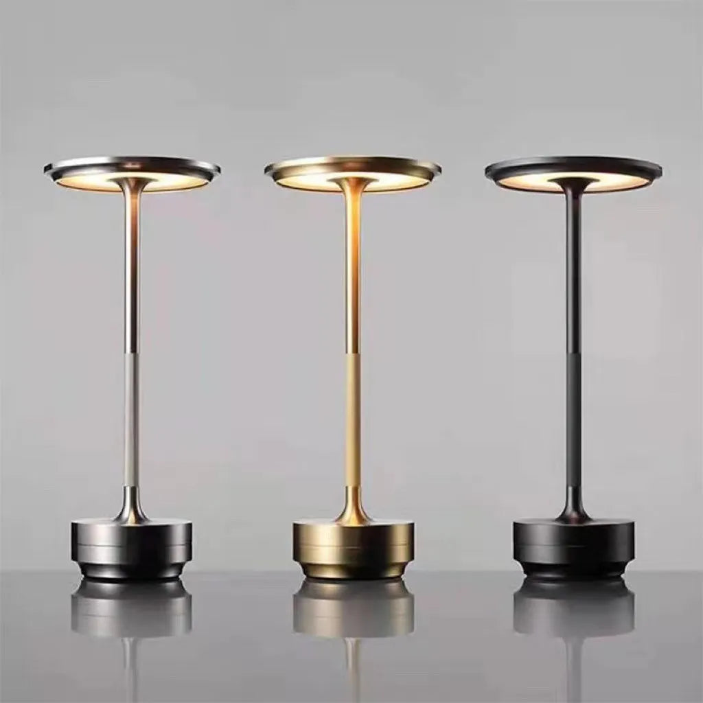 Dimmbar industriell stil bordlampe – justerbar LED-lampe for stue og kontor | Skanto