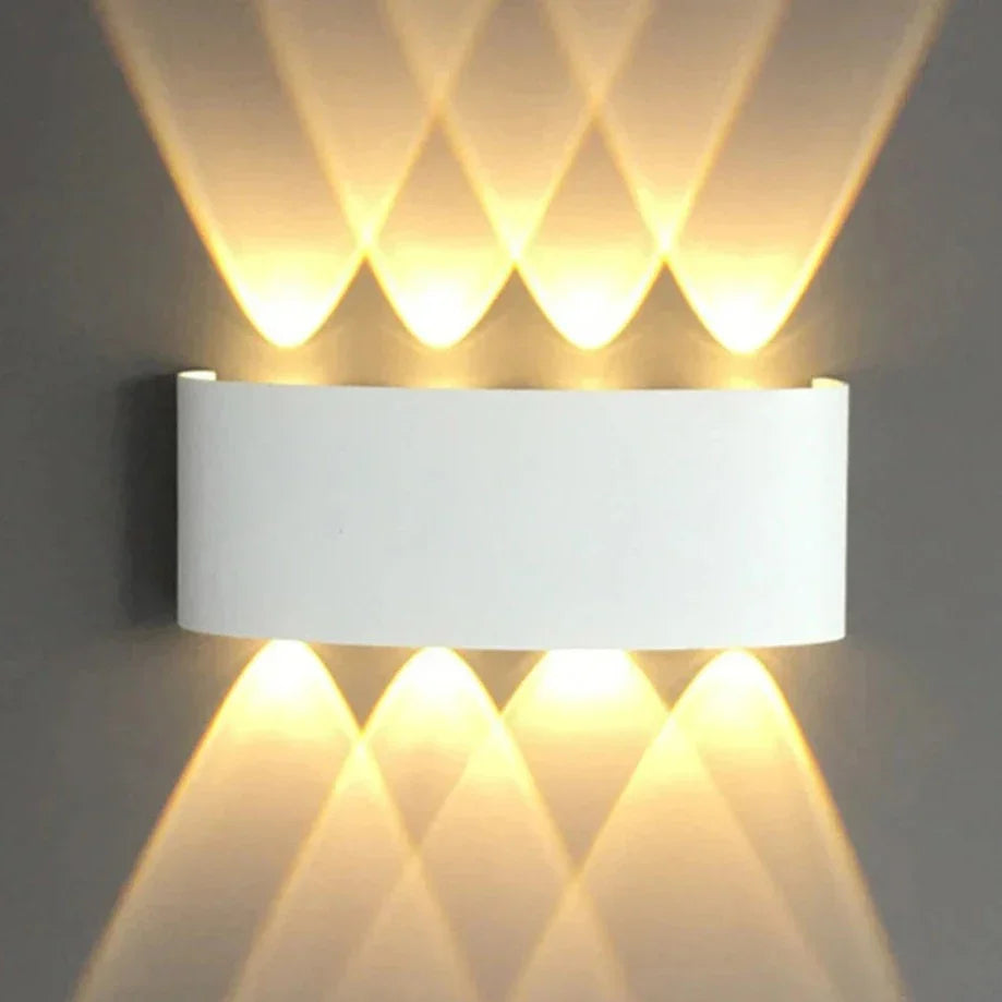 Veda - Utendørs LED Vegglampe | Skanto