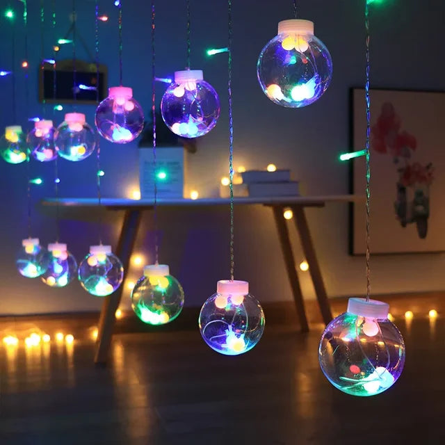 Skanto | LED-Globus-Lichterkette | Warmweiße dekorative Beleuchtung | Innen- und Außenbereich