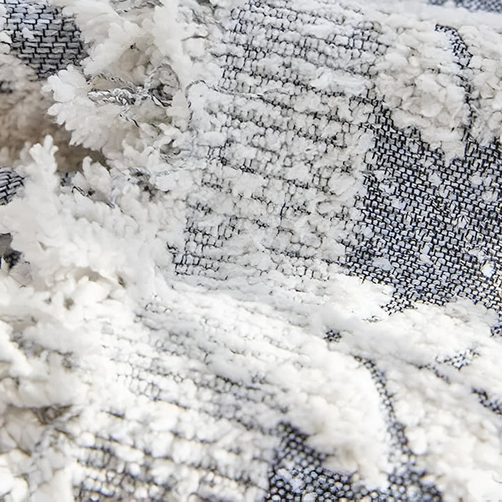Skanto | Leaf Fringed Lace Sofa Cover