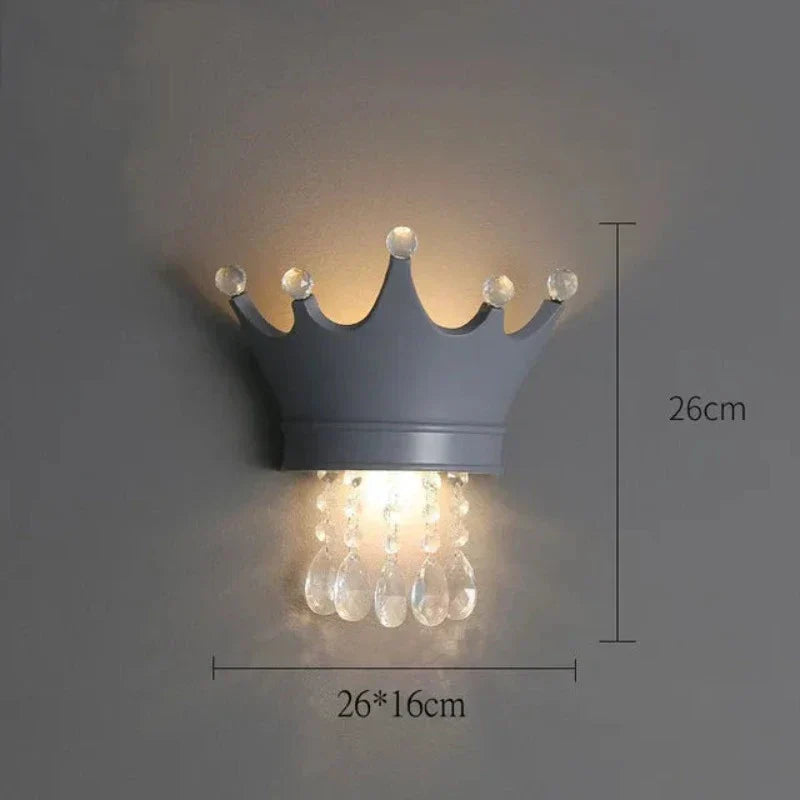 Crown Vegglys med Krystaller – Elegant LED Lampe for Barnerom & Prinsesse Dekor