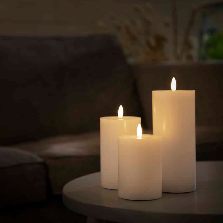 LED Stearinlys (1 stk) med realistisk 3D flamme 5 x 15 cm | Skanto