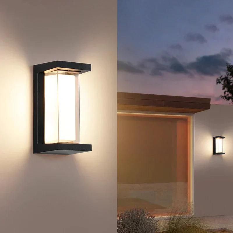 Moderne utendørs vegglampe for hage og terrasse | Skanto