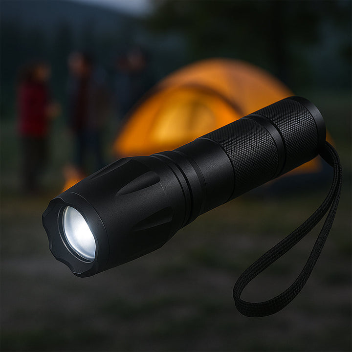 Taclight LED Zoom Fakkel (vanntett og støtsikker) m/5 funksjoner | Skanto