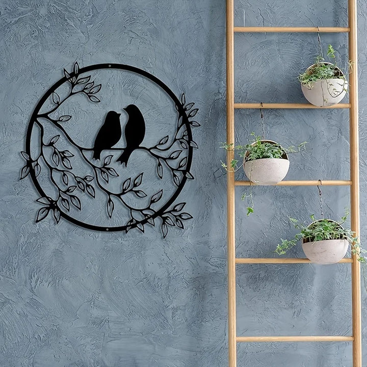 Love Birds På En Gren Metall Veggkunst 3D Skulpturert Jernhåndverk Fugl Silhuett Veggdekorasjon For Stue Spiserom Hage Kreativ Nordisk Interiørdesign | Skanto