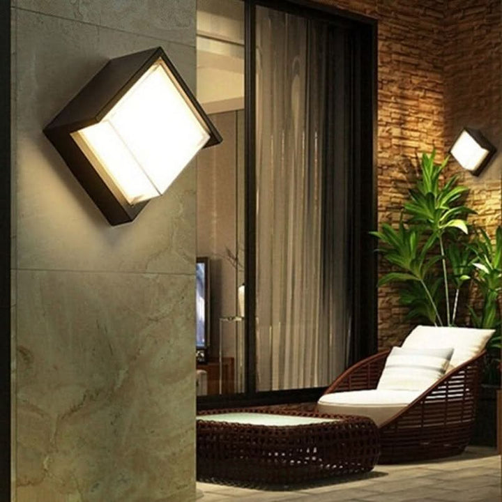 Skanto | Moderne LED utendørs vegglampe med bevegelsessensor