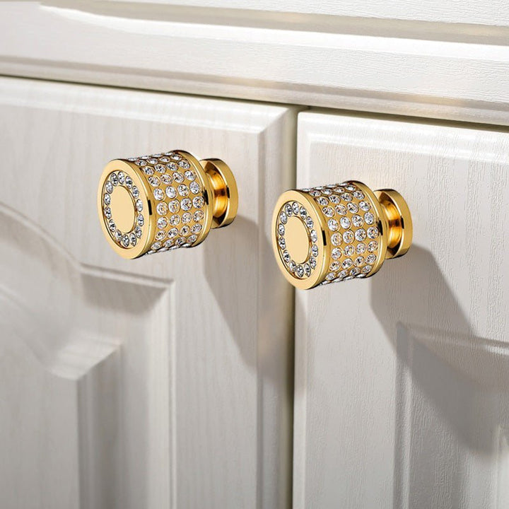 CrystalHandle - Elegant og Glans - Forbedre ditt Hjem! | Skanto