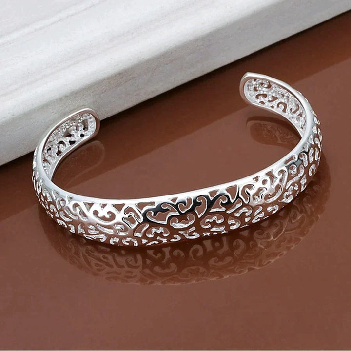 Elegant Sølv Filigran Armbånd | Unikt og Fortryllende Design Skanto