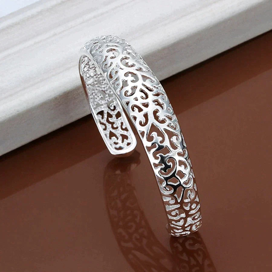 Elegant Sølv Filigran Armbånd | Unikt og Fortryllende Design Skanto