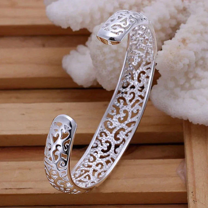 Elegant Sølv Filigran Armbånd | Unikt og Fortryllende Design Skanto