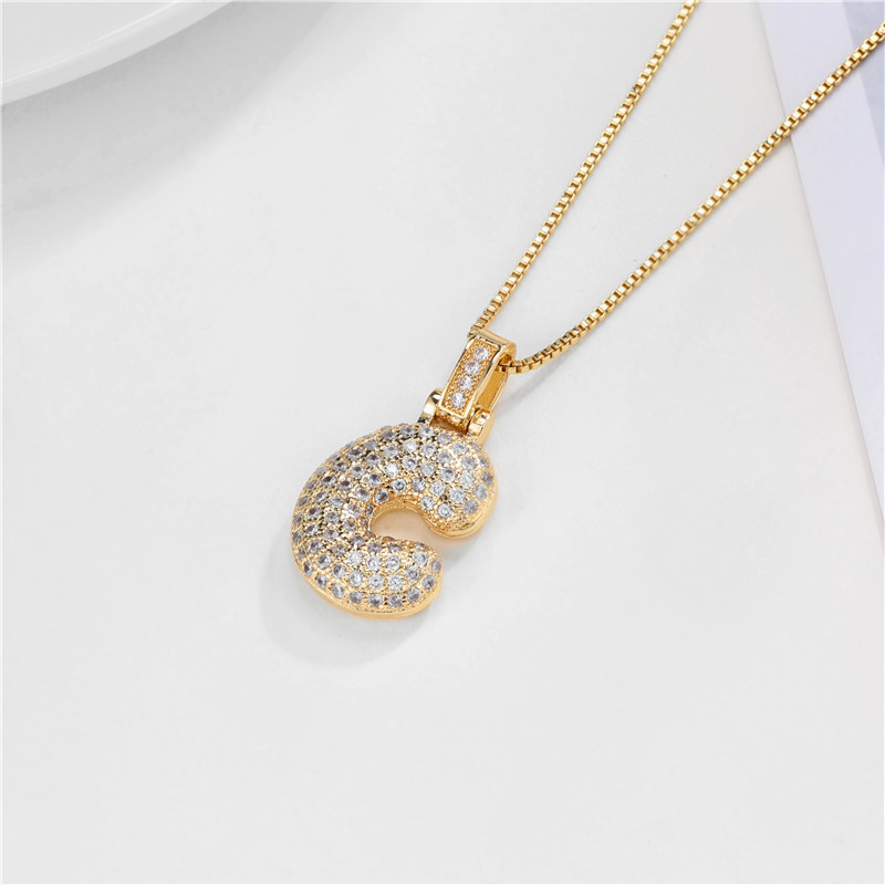 Skanto | 14k Diamant Dazzle Boble Initialhalskjede