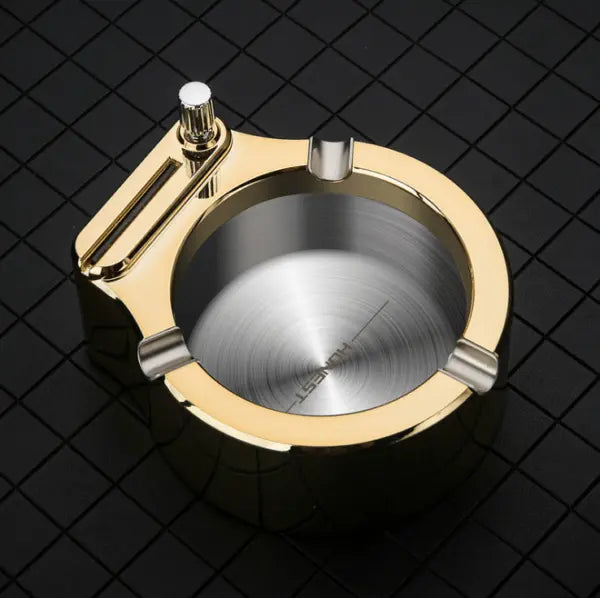 Metallaskebeger med integrert lighter – Elegant og påfyllbart