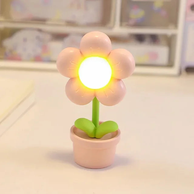 BloomLite – Atmosfærisk Blomsterformet Bordlampe med Myk LED Lys Skanto