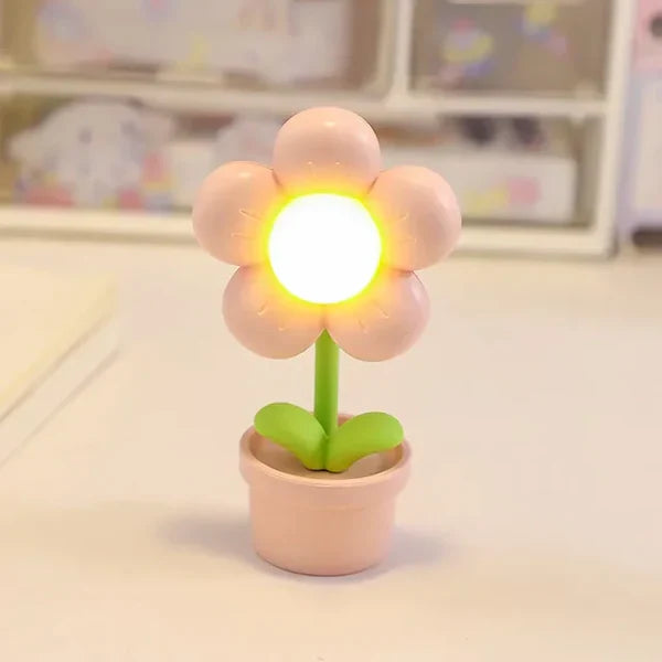 Liten Blomster Beroligende Bordlampe - BlossomGlow | Skanto