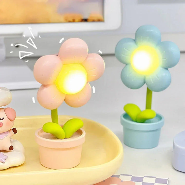 Liten Blomst Beroligende Bordlampe - BlossomGlow | Skanto