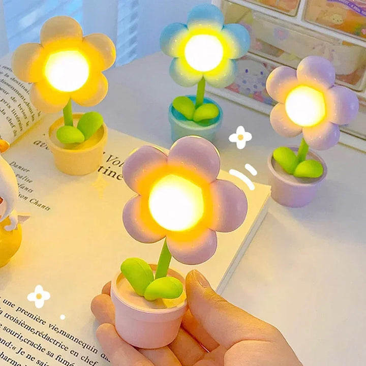 Liten Blomst Beroligende Bordlampe - BlossomGlow | Skanto