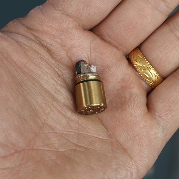 Mini refillbar nøkkelkjeder lighter | Skanto
