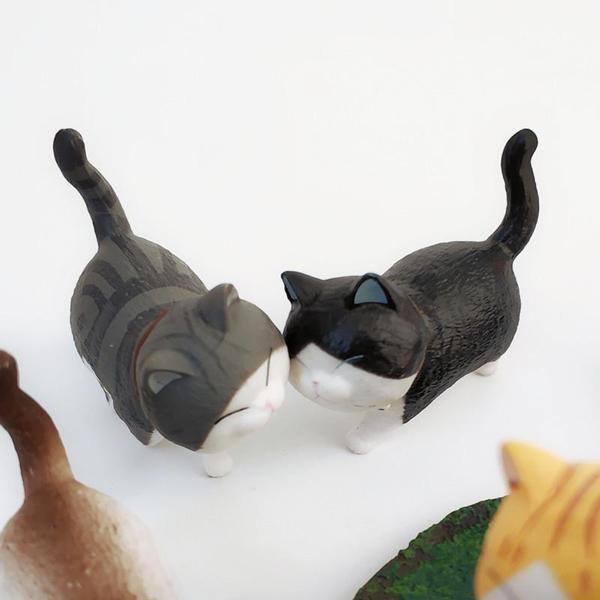 Mini Spaserende Katt Figurer | Skanto