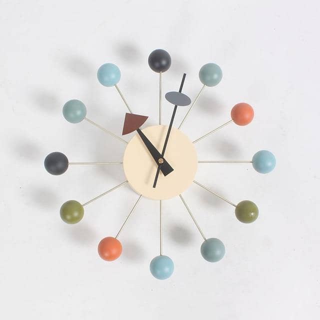 Moderne Veggklokke 3D Design Stille og Minimalistisk 32 cm | Skanto