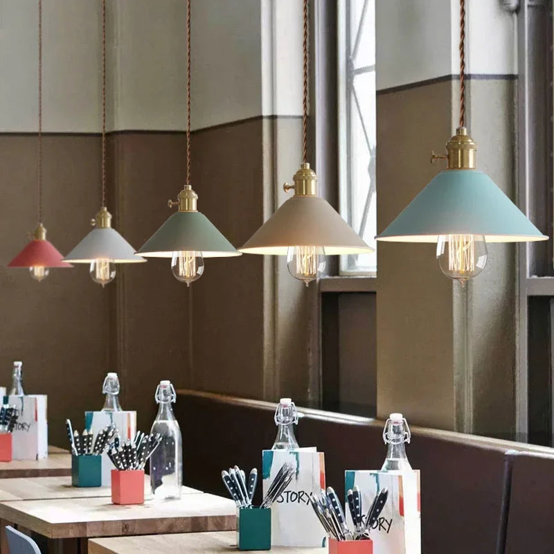 Moderne kreativ lysekrone i vintage stil – pendellampe for spisestue og kafé | Skanto
