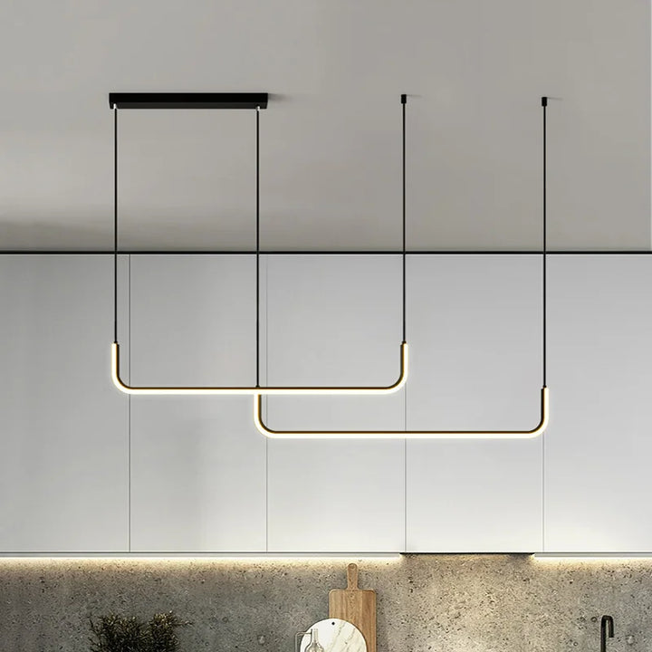 Moderne gullkrone for spisestue og stue – minimalistisk design med justerbare LED-pendler | Skanto