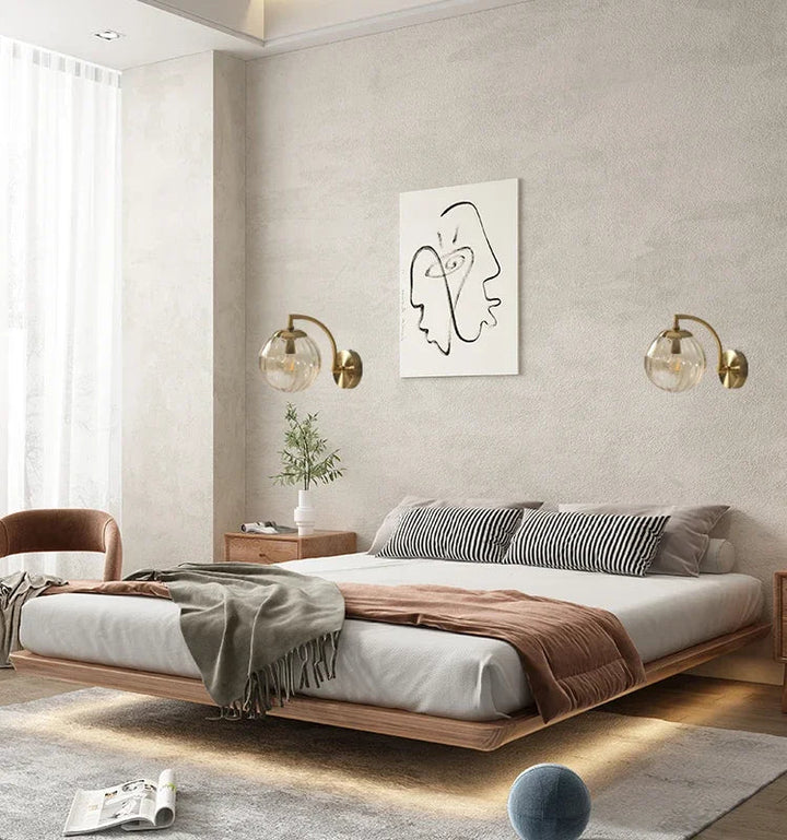 Skanto | Elegant Vegglampe Med Glassdesign