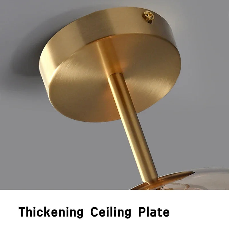Minimalistisk taklampe – moderne og elegant for ethvert interiør