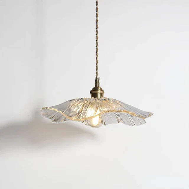 FloraGlimmer – Moderne, blomsterformet pendellampe | Glassdesign | LED-belysning for stue og spisestue