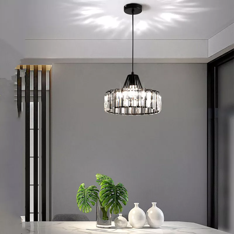 Moderne Svart Krystall Pendelbelysning | Skanto
