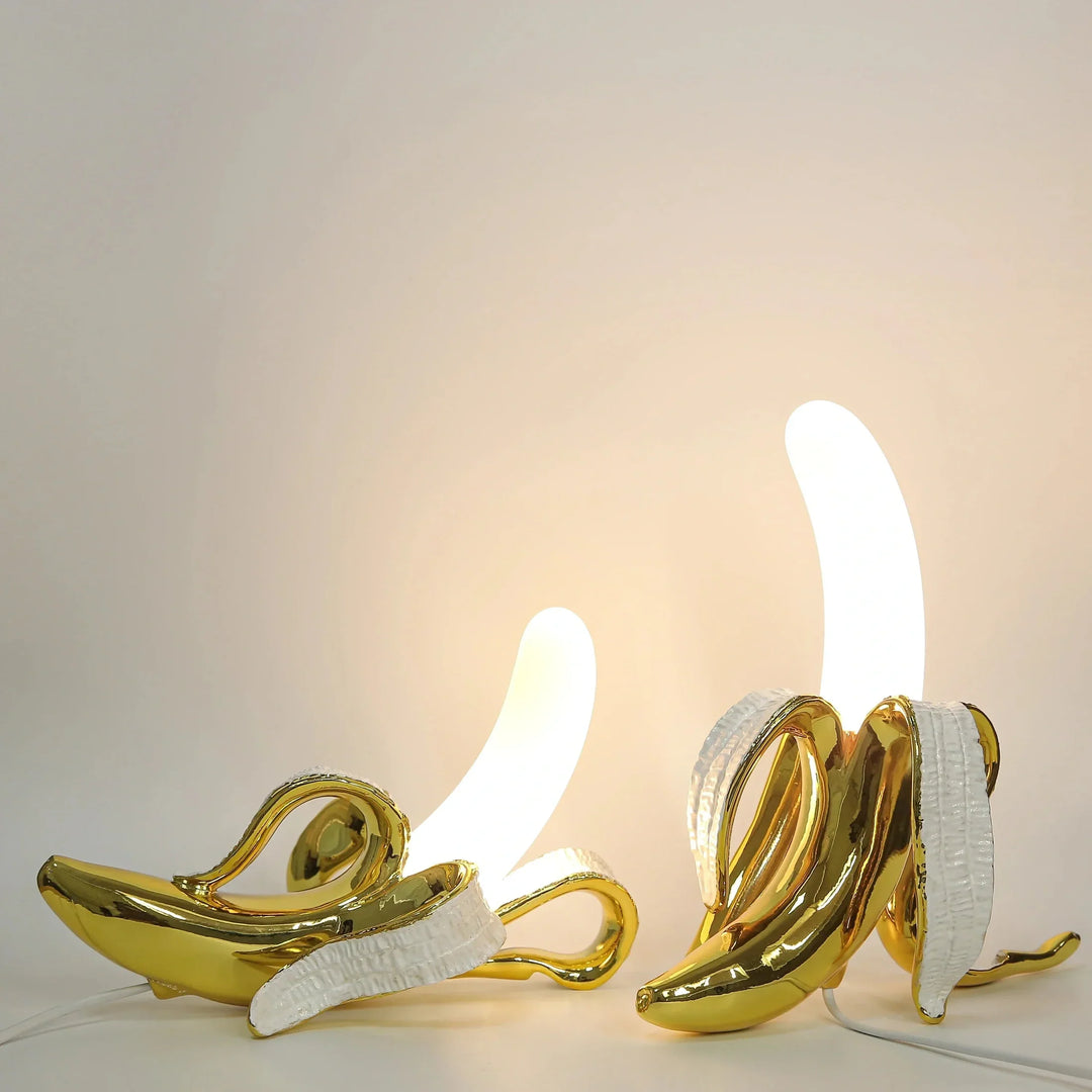 Skanto | Fasjonabel lampe i form av en banan som gir morsom belysning