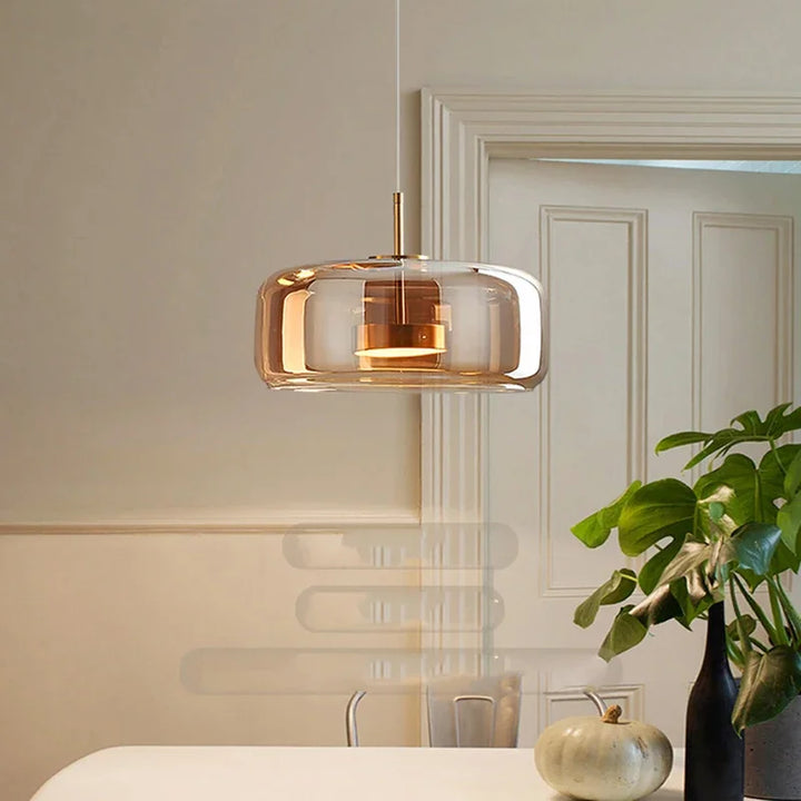 Skanto | Designer hengende lampe laget av glass