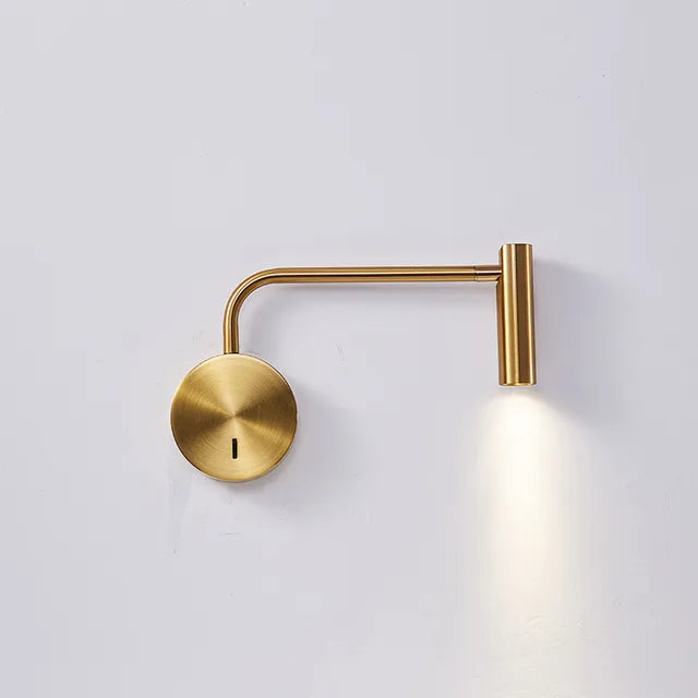 Svingbar LED Vegglampe – Moderne Leselampe for Soverom | Skanto