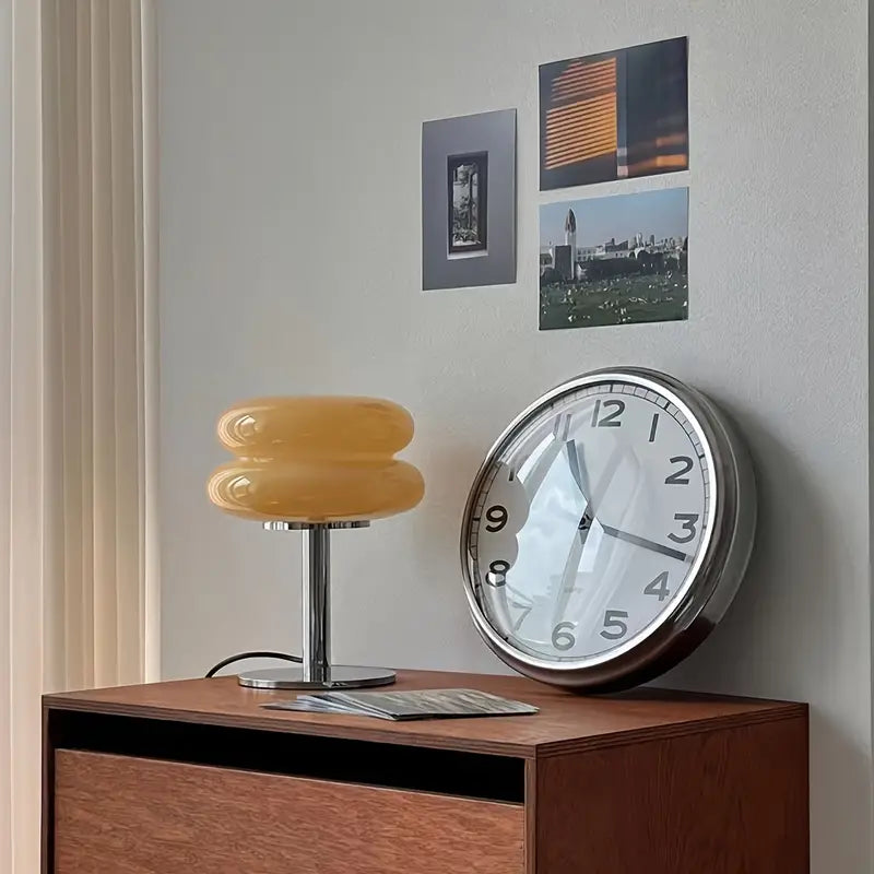 Skanto | Bord Av Blåst Glass - Håndverksmessig Eleganse