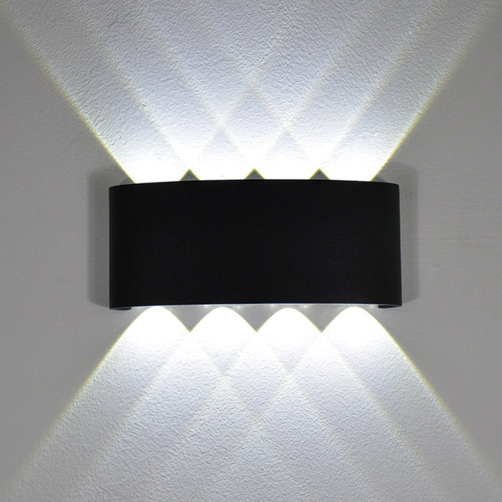 Veda - Utendørs LED Vegglampe | Skanto