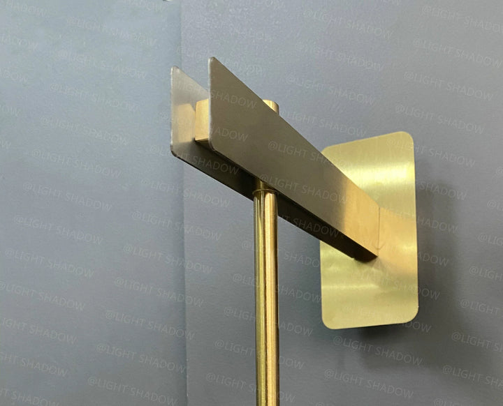 Neith Glass Vegglampe Skanto
